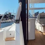Ботель Puissance, Elegance Et Style, Yacht A